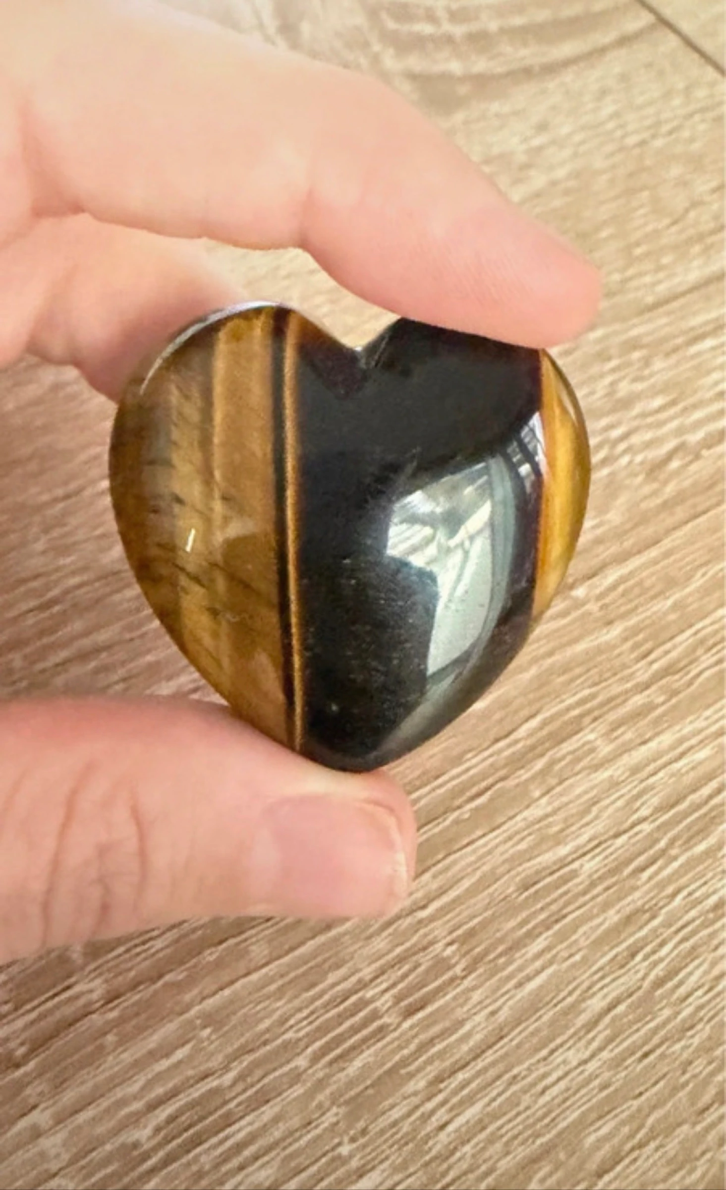 Corazón de Ojo de Tigre Natural Pulido | Chatoyance Intenso